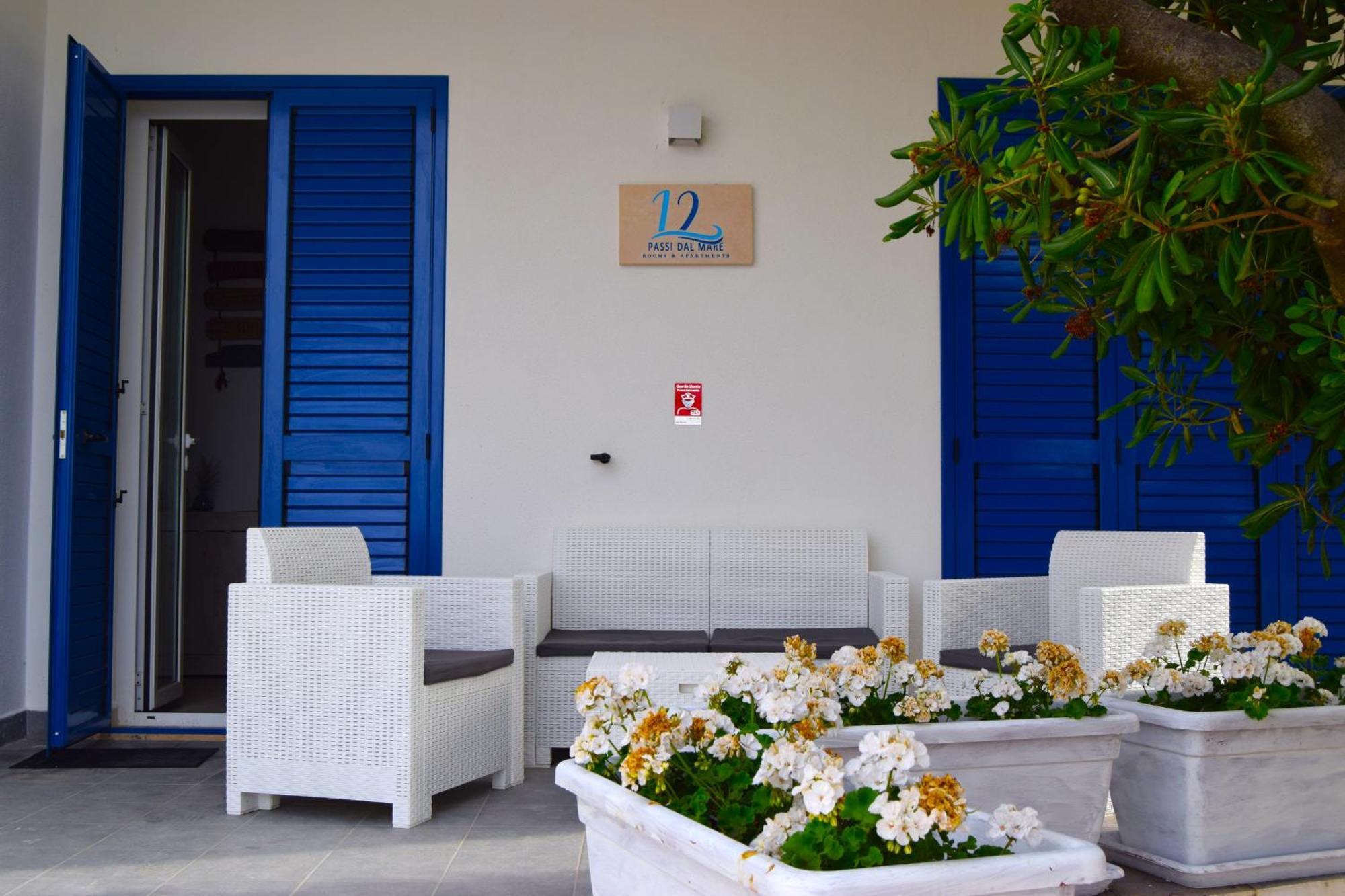 12 Passi Dal Mare Hotel Бари Екстериор снимка